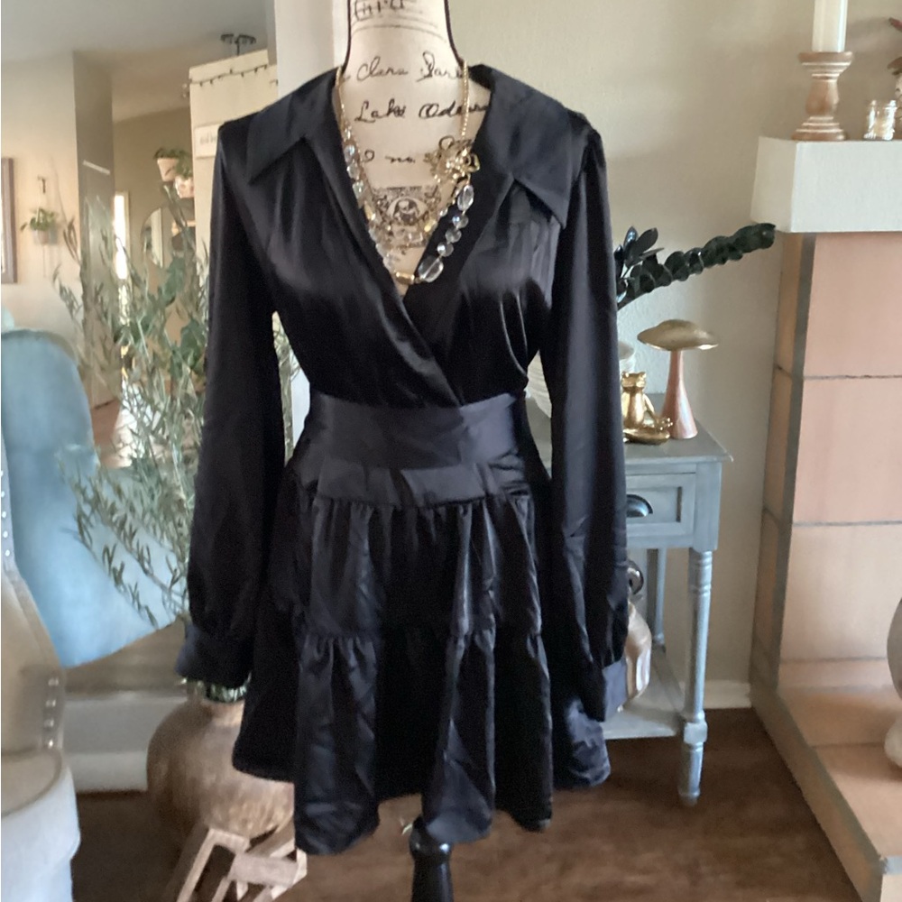 Chic Black Long Sleeve Dress